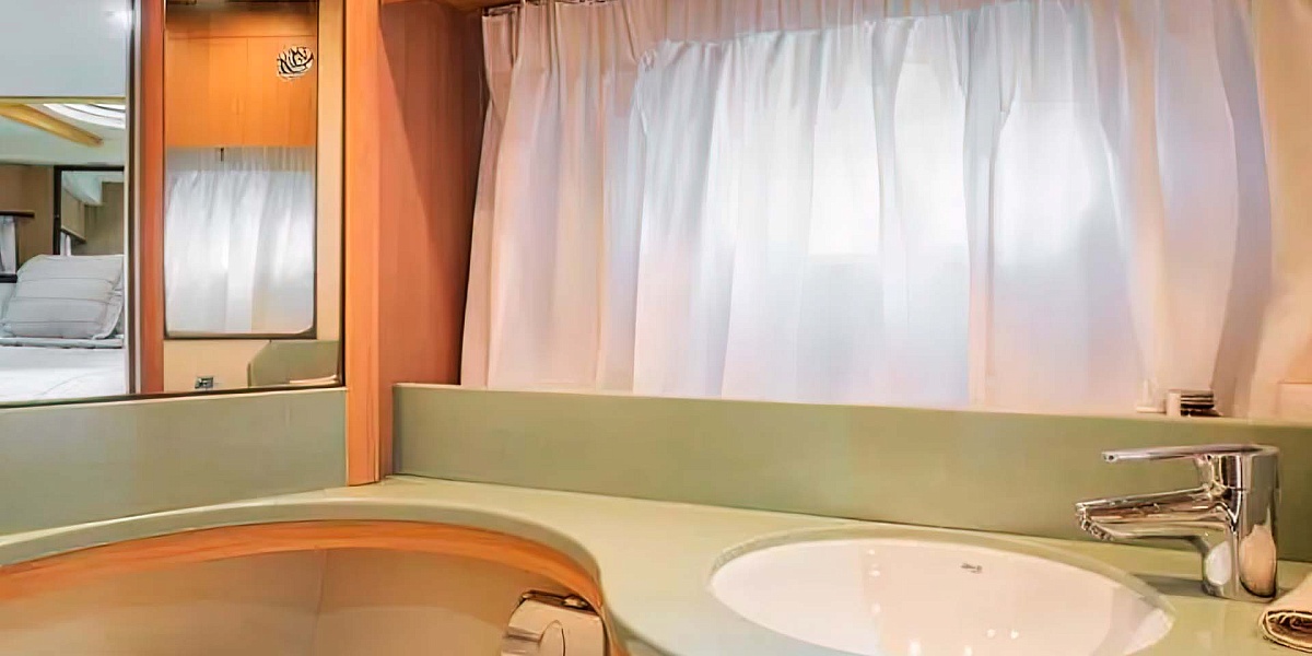 Аренда моторной яхты Astondoa 53 на Миконосе, Греция